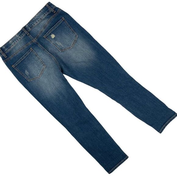 2/$30 Altar'd State Medium Wash Distressed High Waisted Stretch Straight Leg J… - Picture 3 of 9